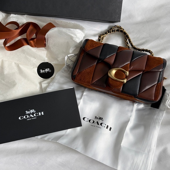 💯authentic COACH Patchwork Tabby20🤎 - Picture 15 of 16